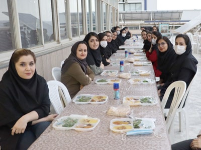 مراسم افطار نیان 