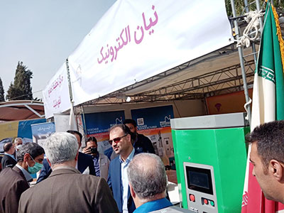 شارژر خودرو نیان الکترونیک