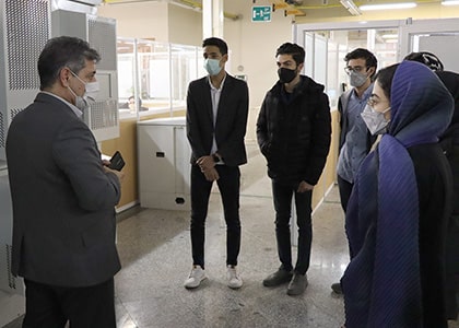 نیان الکترونیک